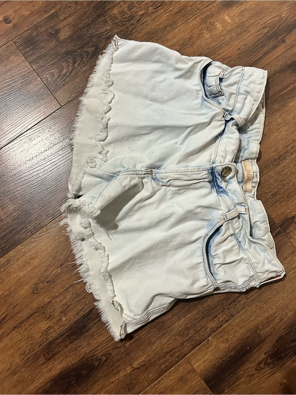 Light Blue Women's Denim Shorts - Casual Frayed Hem